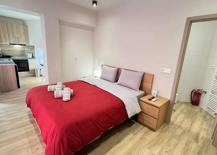 Karanasiou Apartamento *